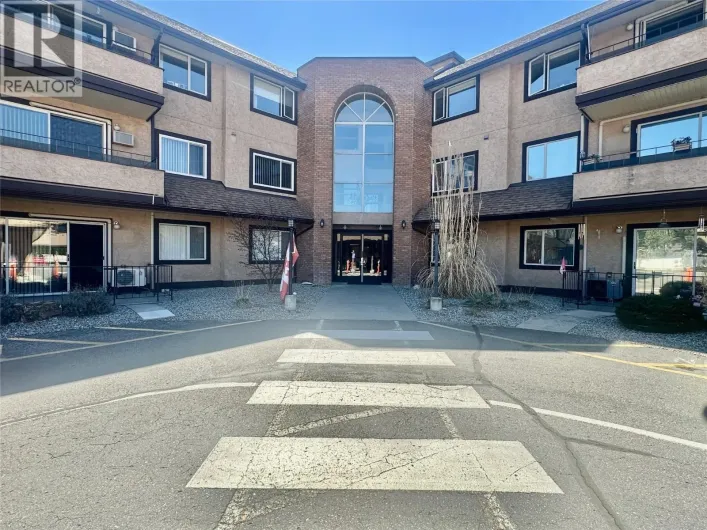 Apartment for sale: 337 MCKINNEY Road Unit# 211, Oliver