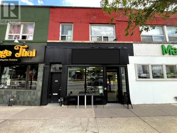 3371 BLOOR STREET W, Toronto