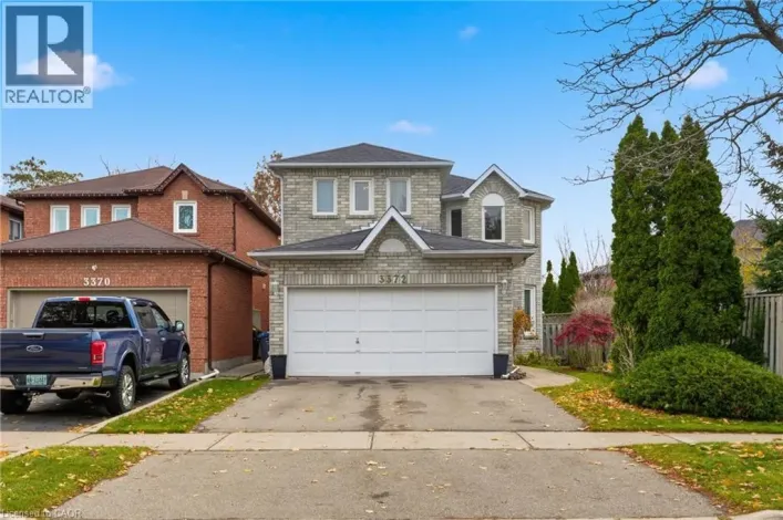 3372 BOBWHITE Mews, Mississauga