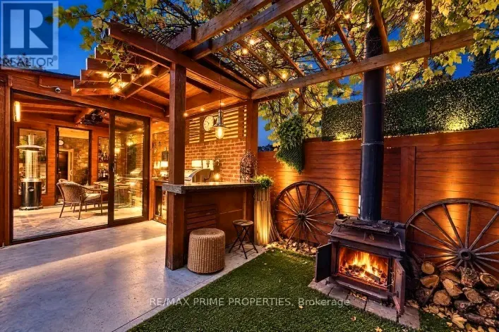 338 BROWNRIDGE DRIVE, Vaughan