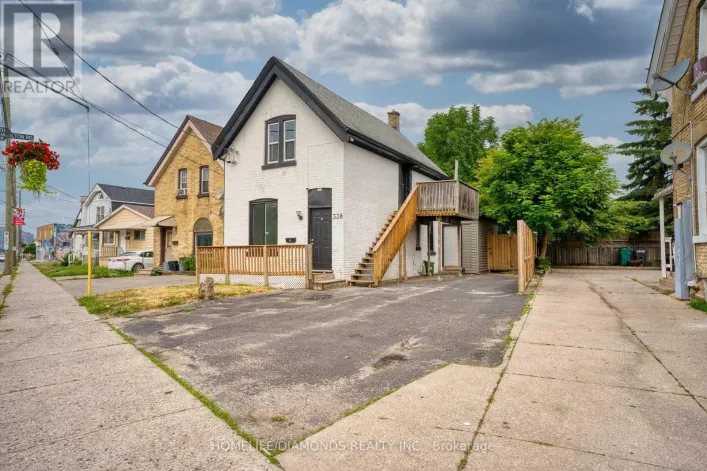 338 HAMILTON ROAD, London East