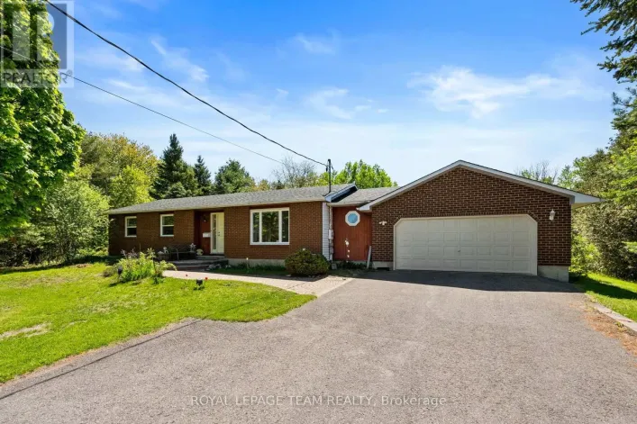 3383 ELIZABETH STREET, Ottawa