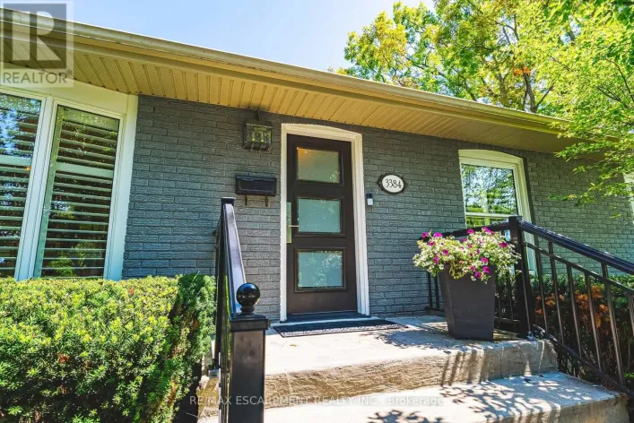 3384 MANFRED DRIVE, Burlington