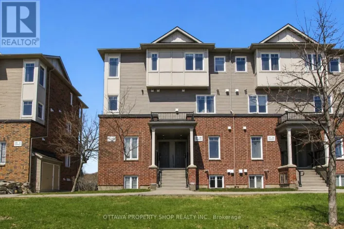 3385 CAMBRIAN ROAD, Ottawa