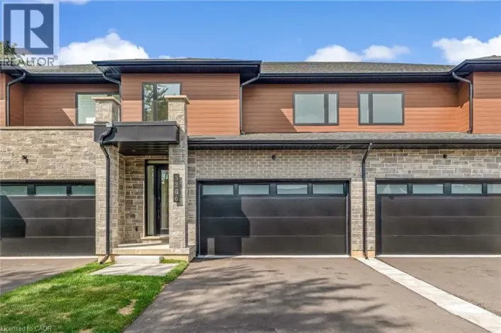 3386 CARTER Common, Burlington