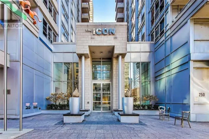 339 - 250 WELLINGTON STREET W, Toronto