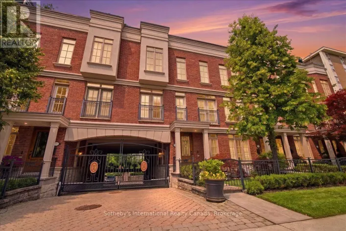 339 RANDALL STREET, Oakville