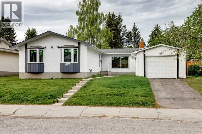 3394 Breton Close NW, Calgary