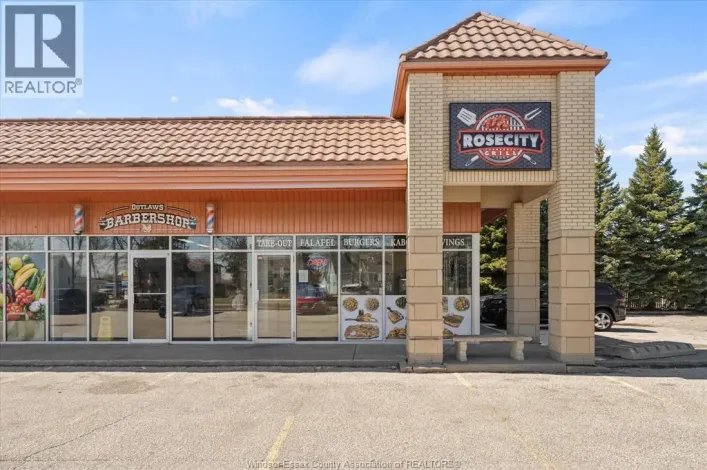 3395 HOWARD AVENUE Unit# 14, Windsor