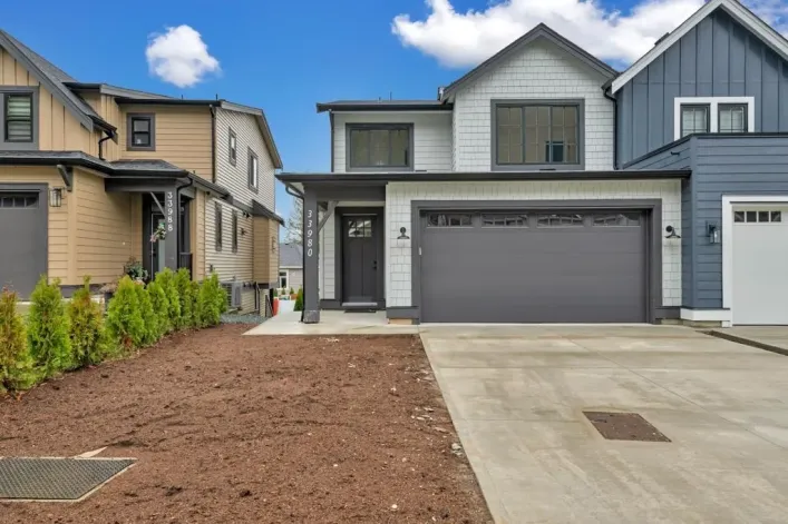 33980 BARKER COURT, Mission