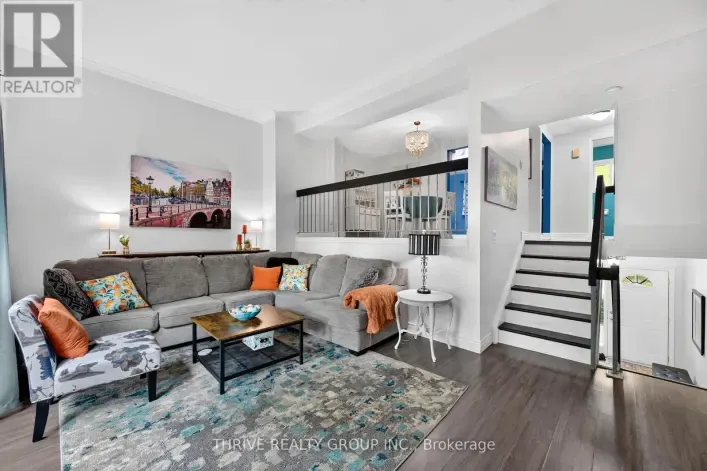 34 - 300 SANDRINGHAM CRESCENT, London South