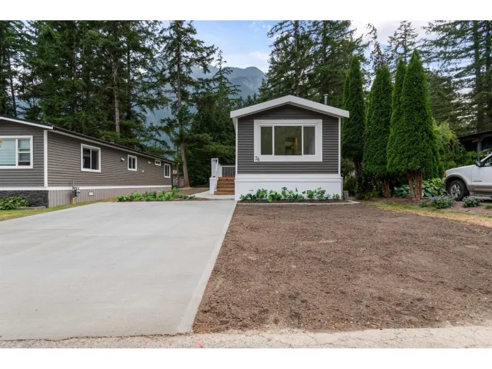 34 65367 KAWKAWA LAKE ROAD|Hope, Hope