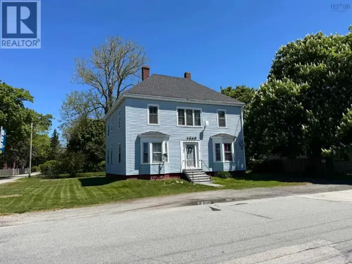 Fourplex for sale: 34 Albert Street, Yarmouth