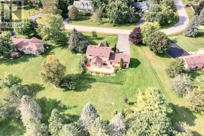 34 AUDUBON WAY, Georgina