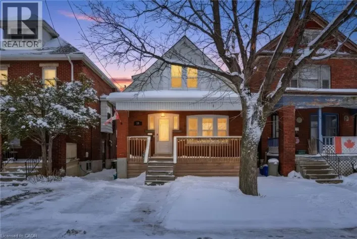 34 BALSAM Avenue N, Hamilton