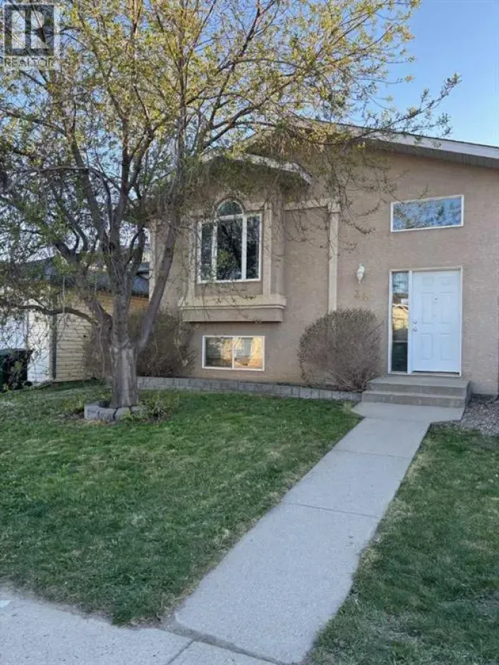 34 Blackfoot Road W, Lethbridge