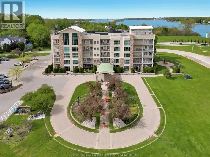 34 BOBLO ISLAND BOULEVARD Unit# 103, Amherstburg