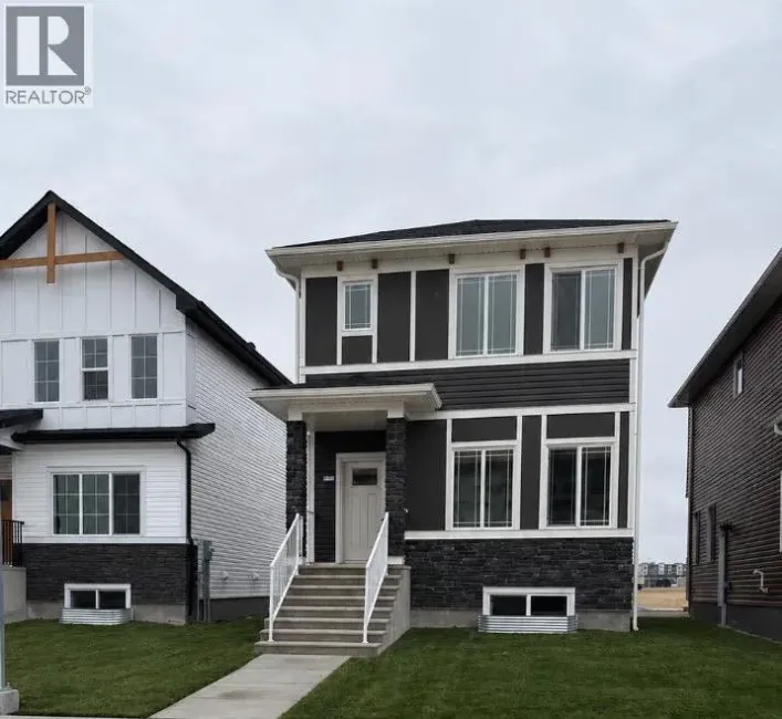 34 Bridgeport Circle, Chestermere