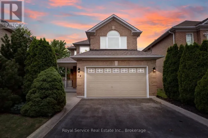 34 BRIDLEWOOD BOULEVARD, Whitby