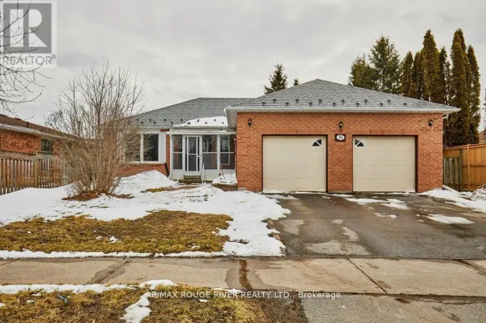 34 CEDAR COURT, Kawartha Lakes