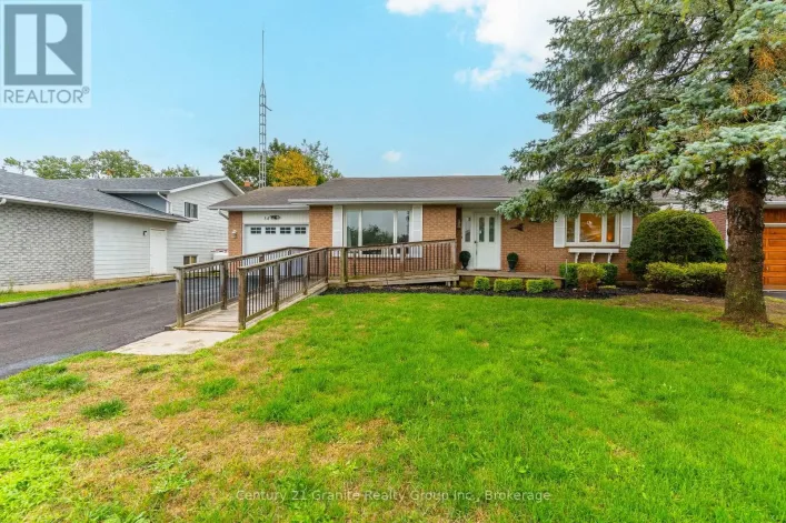 34 CEDARTREE LANE, Kawartha Lakes