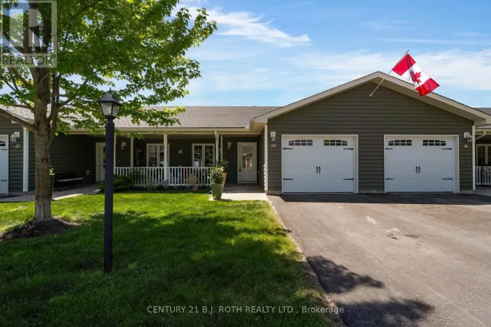 34 CHAMBERLAIN CRESCENT, Penetanguishene
