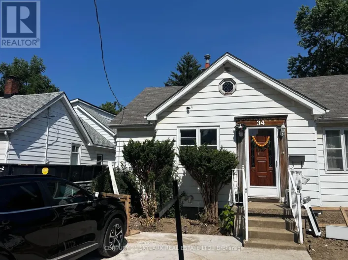 34 CLARENCE STREET, Brampton