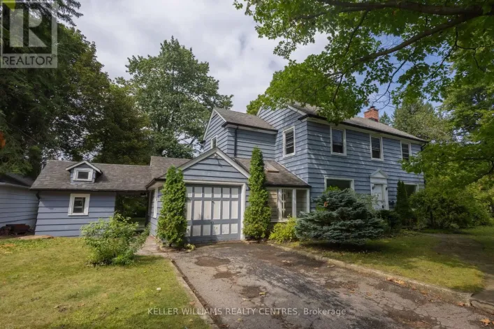 34 COUSINS DRIVE, Aurora