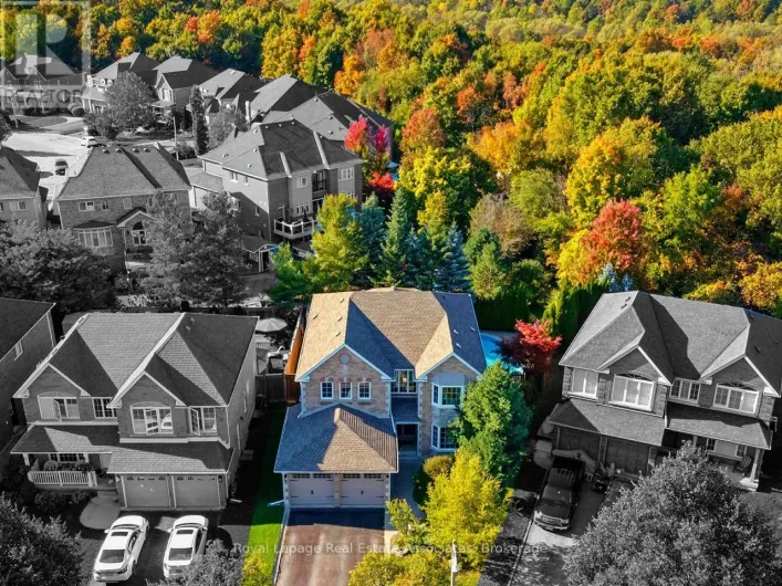 34 CURRY CRESCENT, Halton Hills