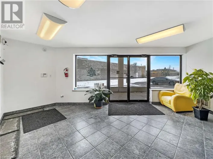 34 DALKEITH Drive Unit# UPPER B, Brantford