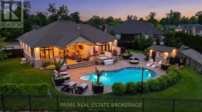34 ERIN PLACE, Lambton Shores
