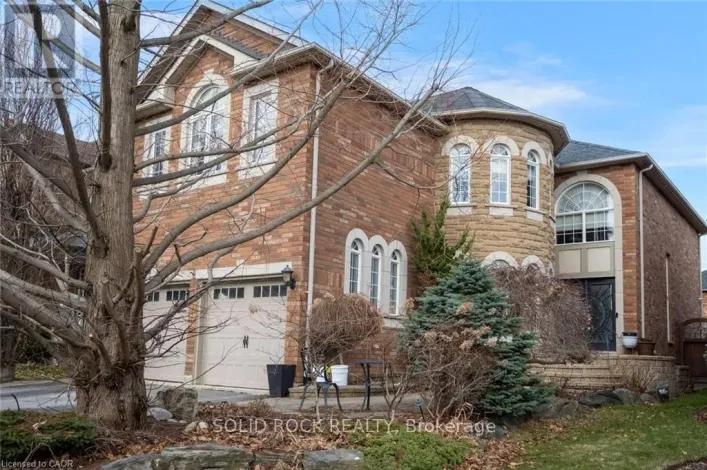 34 FORSYTH CRESCENT, Halton Hills