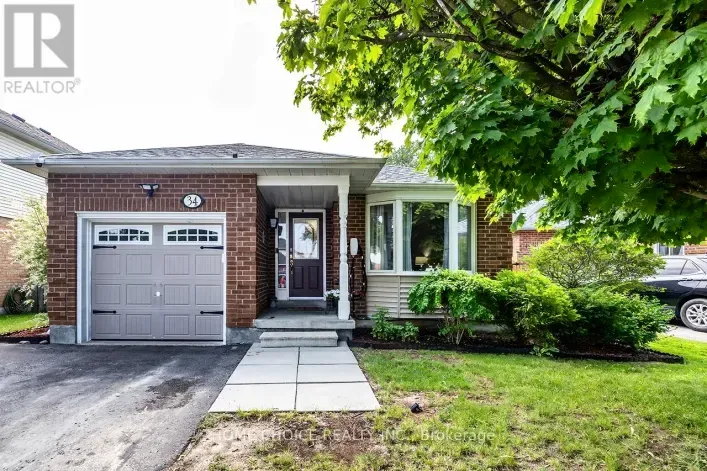 House for sale: 34 GOLDPINE AVENUE, Clarington