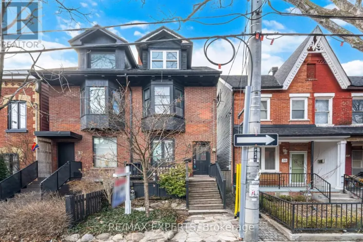 34 GRANT STREET, Toronto