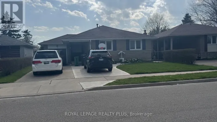 34 HASLEMERE AVENUE, Brampton