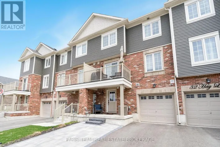 34 HAY LANE, Barrie