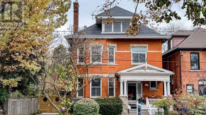 34 HOLTON AVENUE S, Hamilton