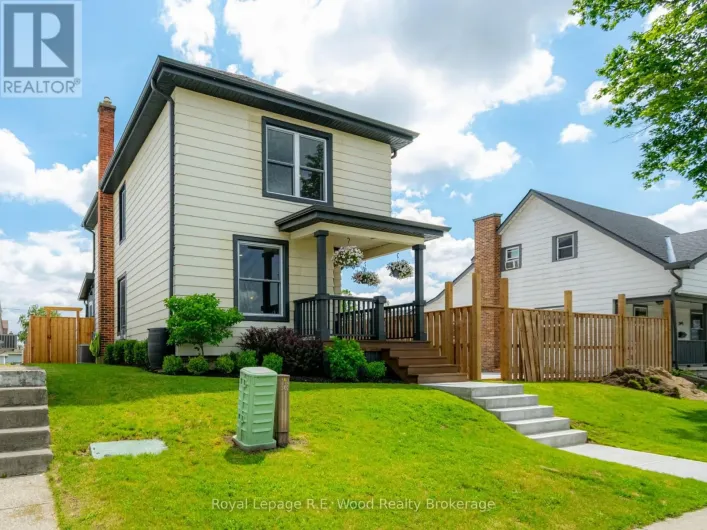 34 KING STREET, Tillsonburg