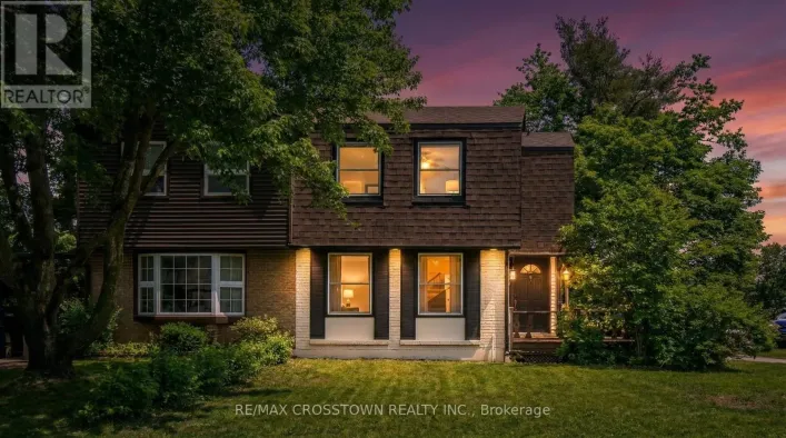 34 KIPLING PLACE, Barrie