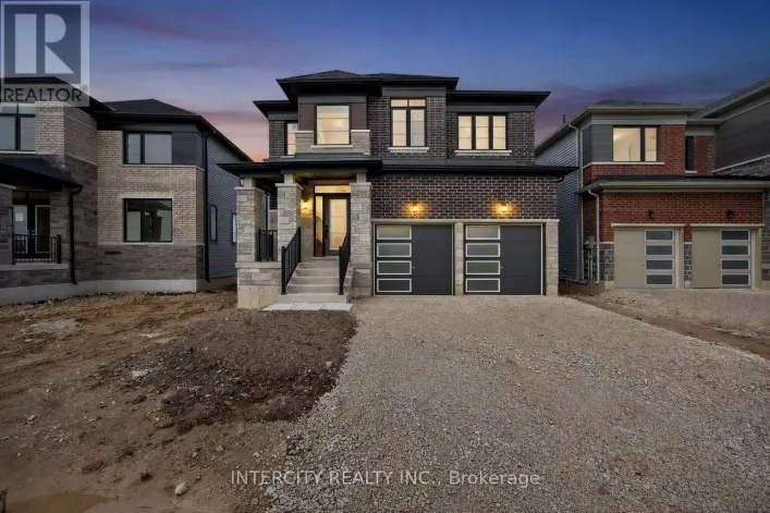 34 LEGACY CIRCLE, Wasaga Beach