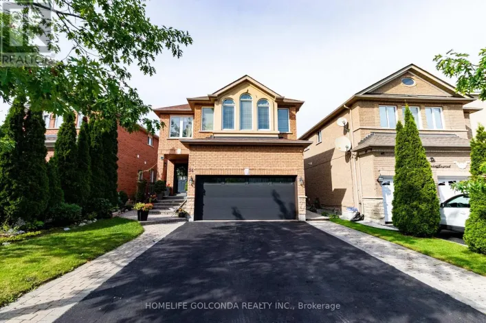 34 LINDA MARGARET CRESCENT, Richmond Hill