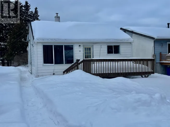 34 Machin AVE, Dryden