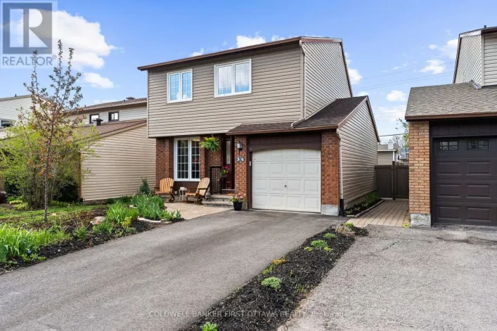 34 MELVILLE DRIVE, Ottawa