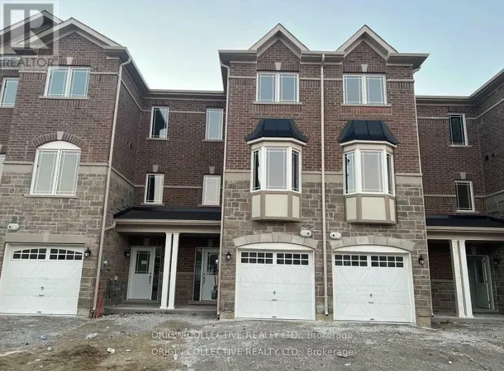 34 MILSON CRES, Essa