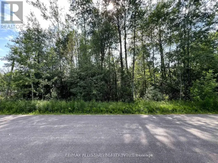 34 NICHOLSON DRIVE, Uxbridge