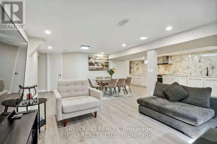 34 OWEN PLACE, Hamilton