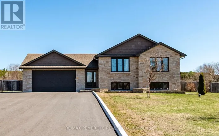 34 RAPID ROAD, Whitewater Region
