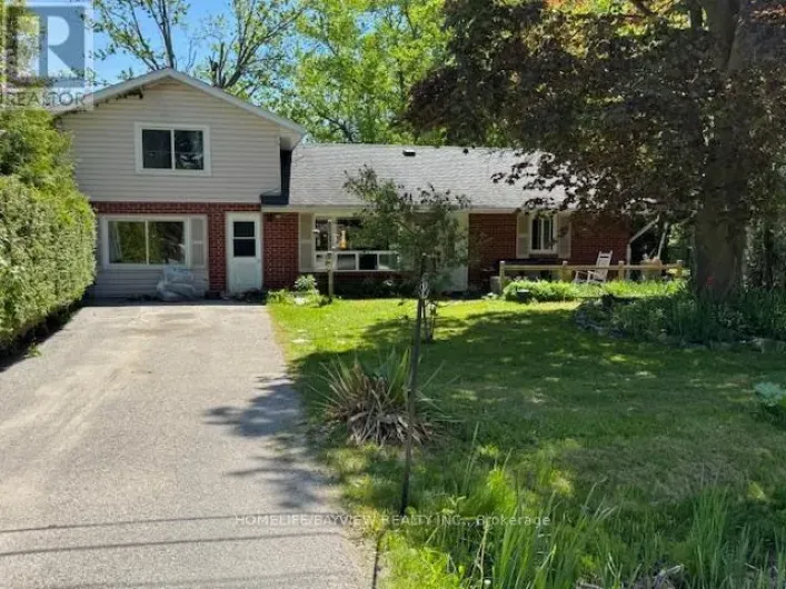 34 RIVER DRIVE, Essa