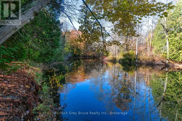 34 RIVERSIDE PLACE, South Bruce Peninsula