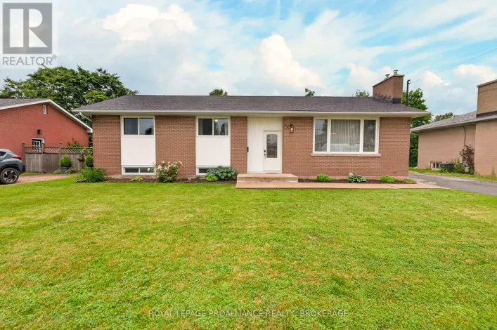 34 SHERWOOD AVENUE, Loyalist